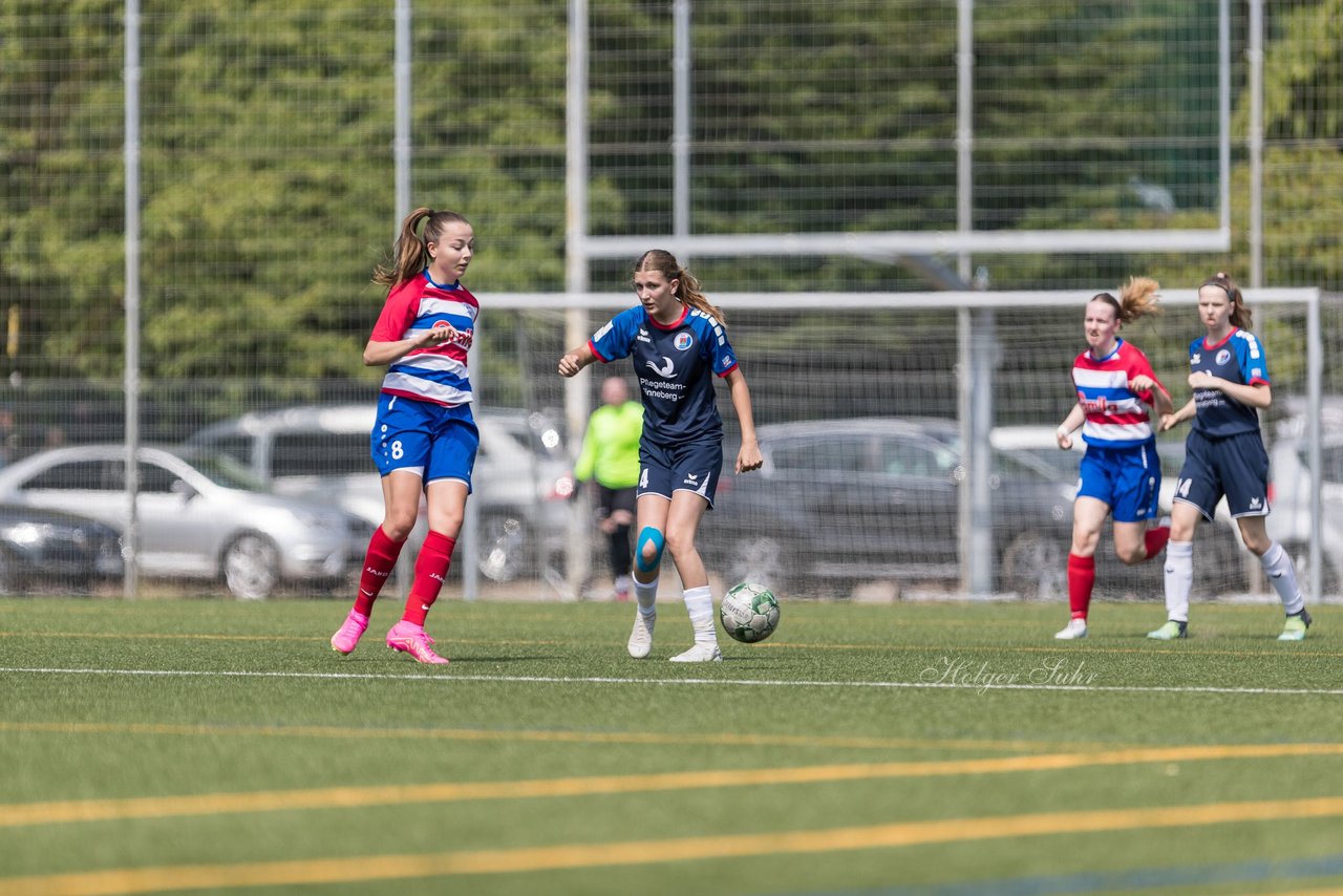 Bild 72 - wBJ Holsatia Elmshorn - VfL Pinneberg : Ergebnis: 1:4